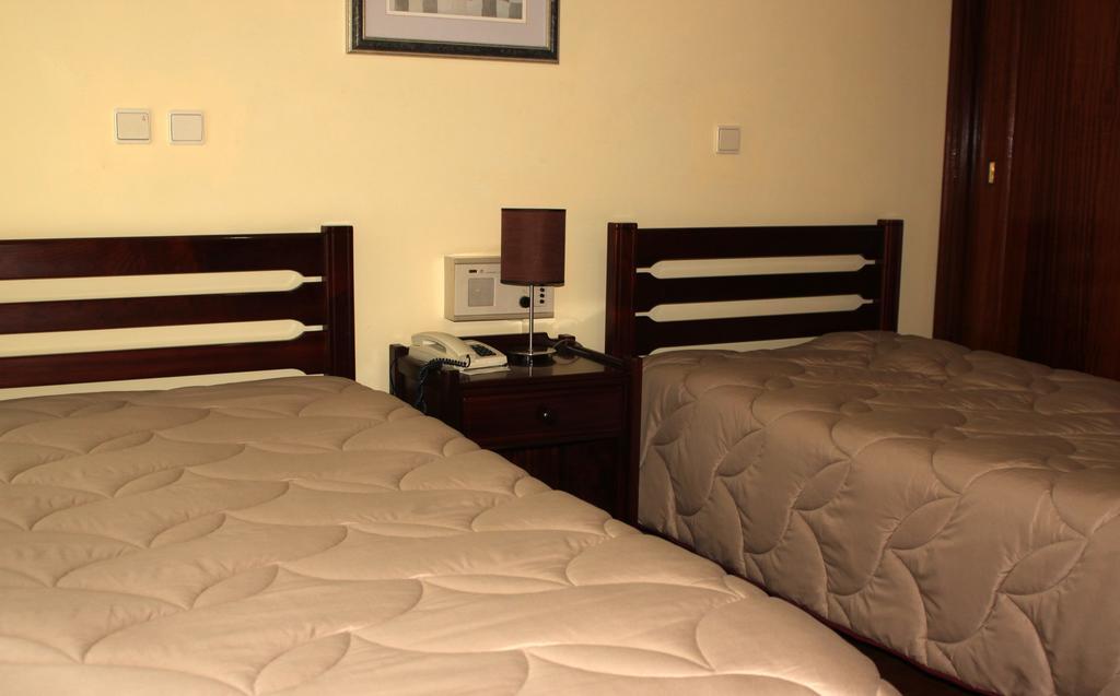 ואלונגו Hotel Dom Leal מראה חיצוני תמונה