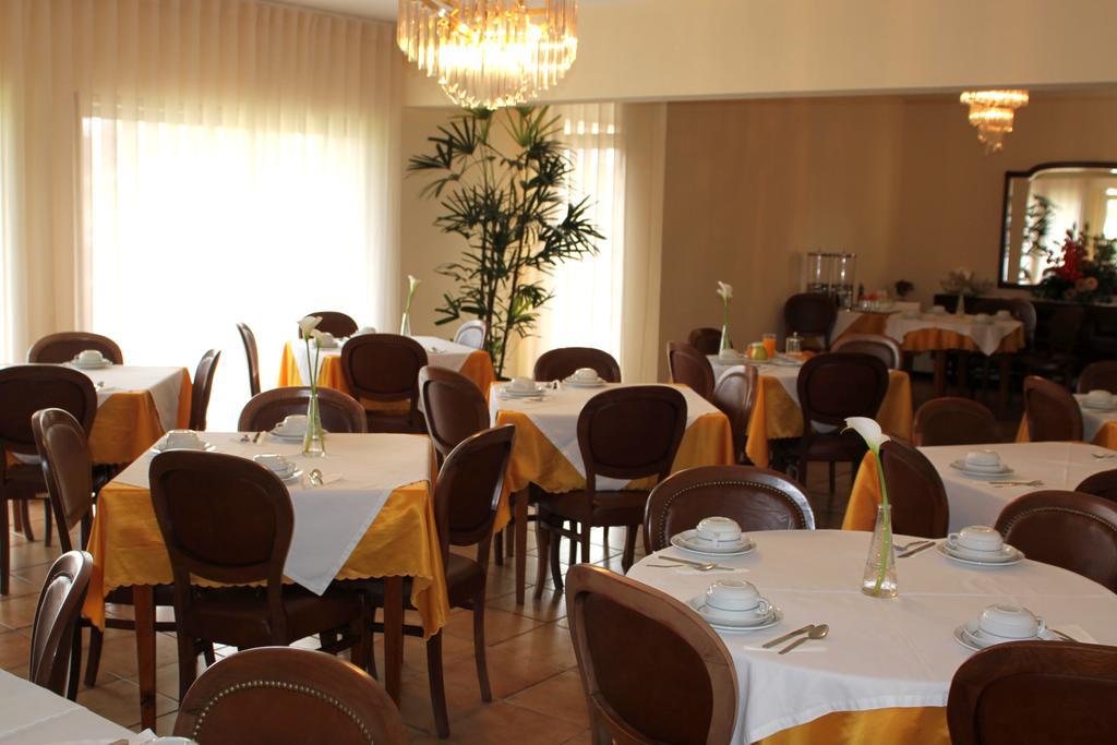ואלונגו Hotel Dom Leal מראה חיצוני תמונה