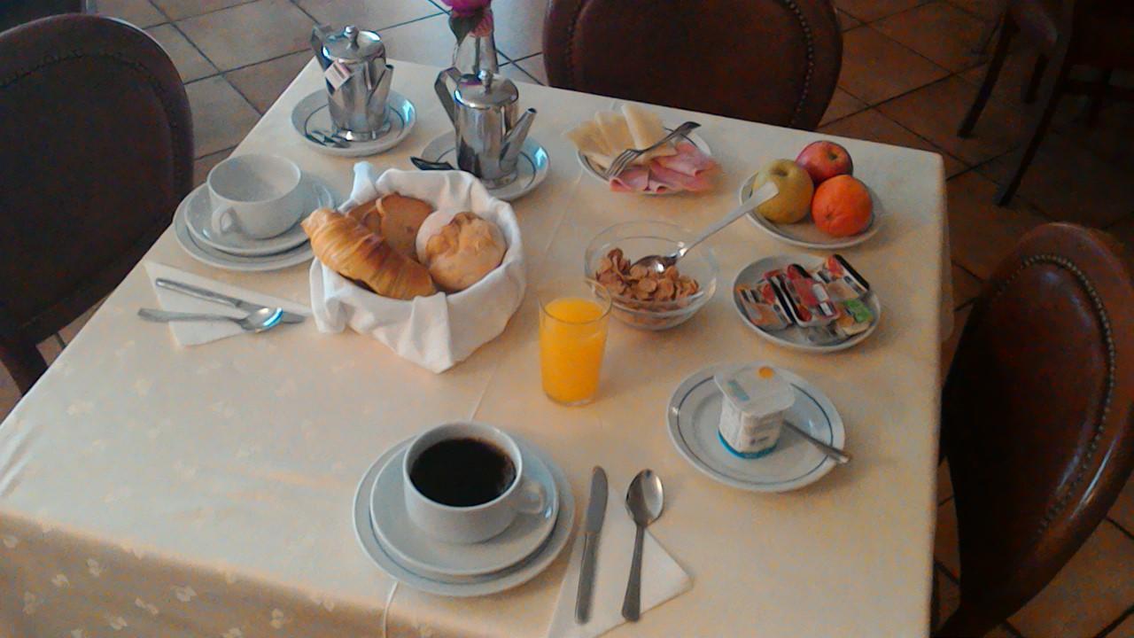 ואלונגו Hotel Dom Leal מראה חיצוני תמונה